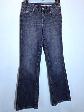 NWOT DKNY Boot Cut Jeans Size 6